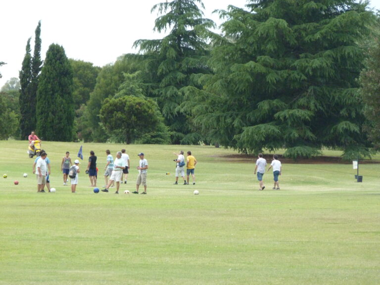 Una nueva actividad deportiva en 9 de Julio: el FOOT GOLF