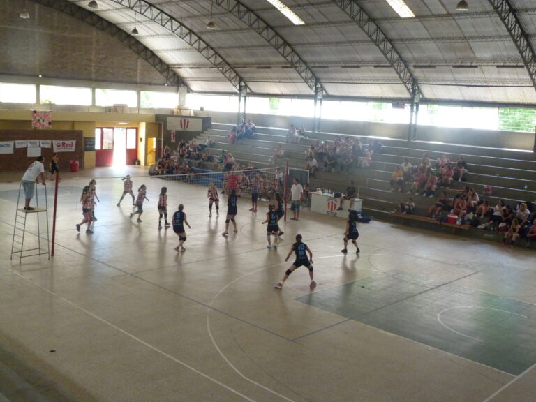 Exitoso Encuentro de Voley femenino con 6 equipos participantes