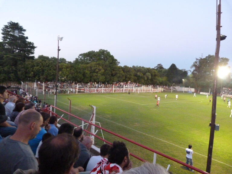 Excelente debut en el TDI de fútbol: Atlético 3 C.Casares 1