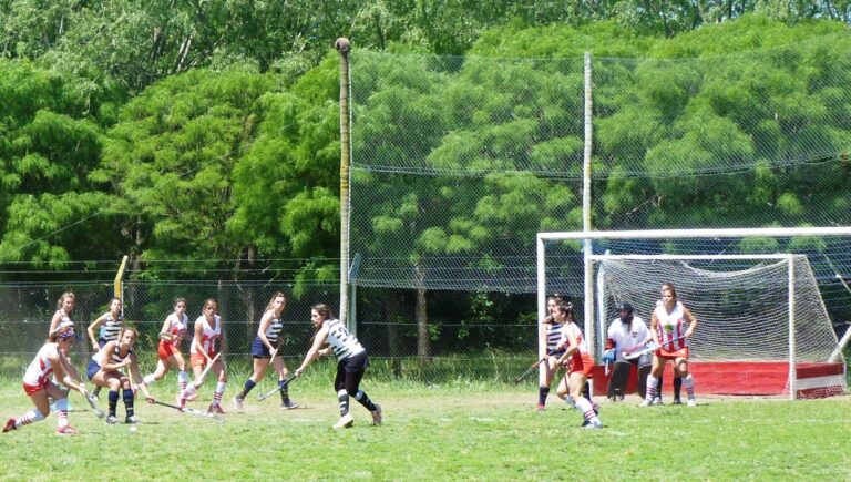El Club Atlético se clasificó para los Play Offs de Hockey