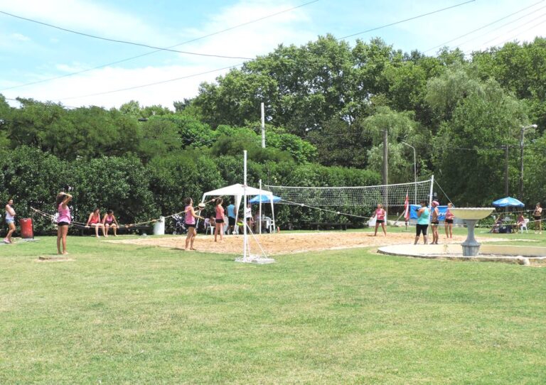 Gran actividad de Beach Voley