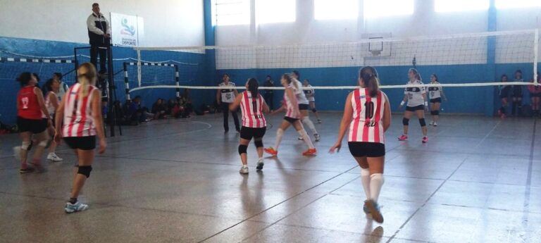 Torneo interprovincial de Voley de las Sierras, en Córdoba