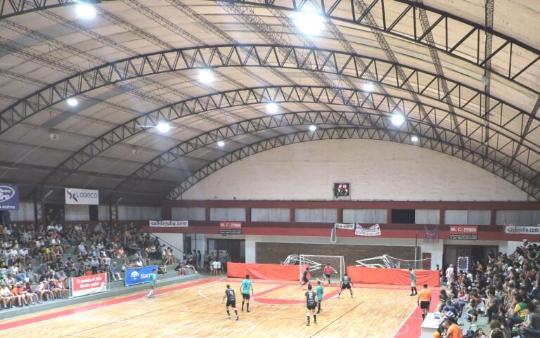 Una noche de verano en el Club con notable actividad