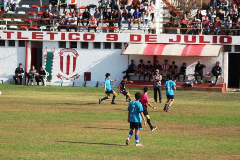 Sigue el fútbol de los chicos: 3 triunfos, 1 empate y 1 derrota ante San Martín “A”