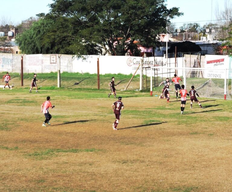 Una jornada de muchos goles fue la octava fecha de futbol ante el C.D. San Agustín