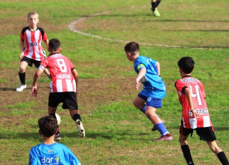 Comenzó el Torneo Clausura de divisiones inferiores de fútbol con 2 triunfos y una derrota sobre el C.A.Quiroga