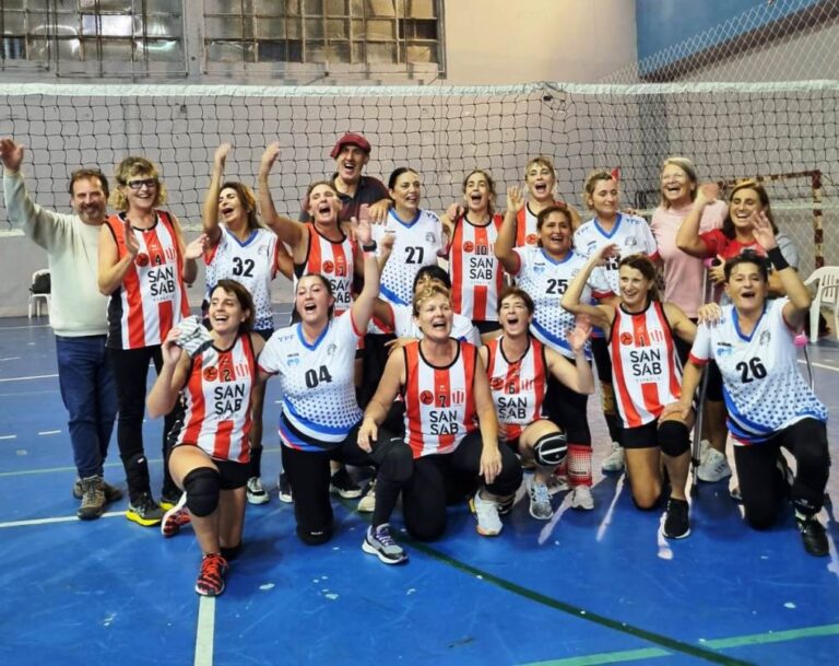 Newcom: con un equipo campeonas en Berisso y con otro terceras en C.Tejedor
