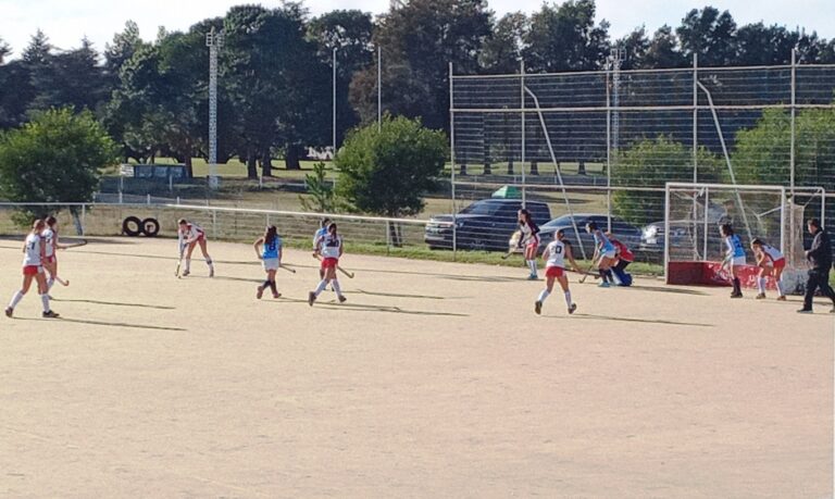 Positiva jornada de Hockey frente a San Martín: dos victorias y dos empates