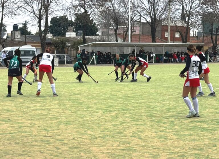 Tres victorias del Hockey del Club ante Sarmiento de Junín