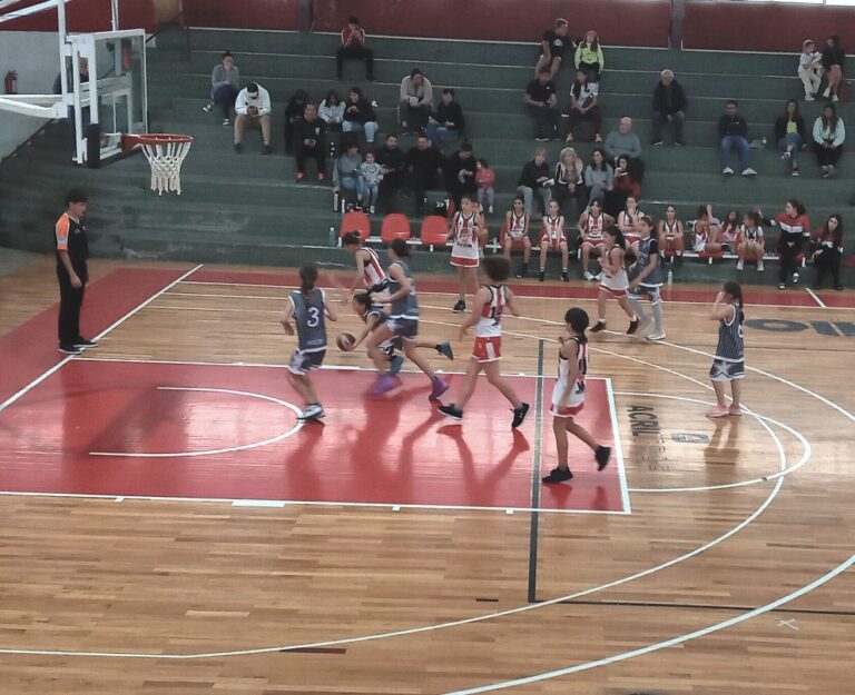 Tres victorias de Atlético en Bragado en el Torneo de Basquetbol