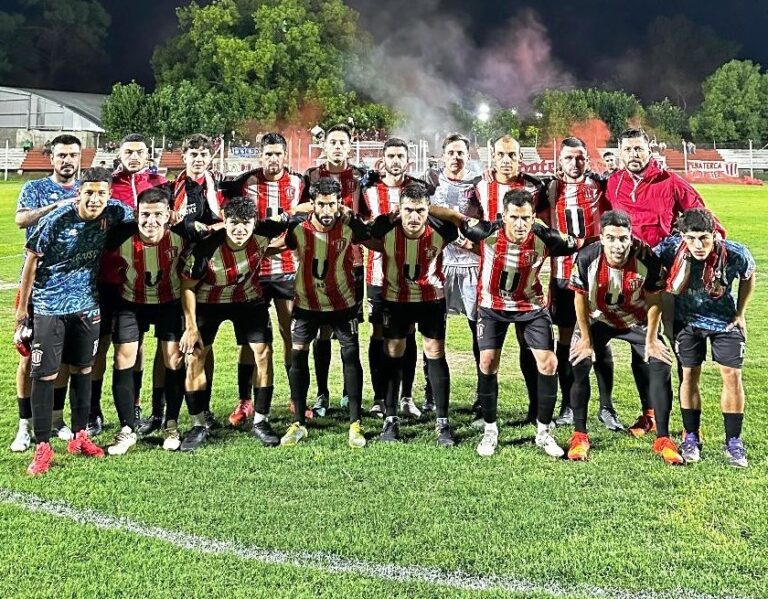 Fútbol: Atlético clasificado en el Torneo Federal. Perdió en el torneo local