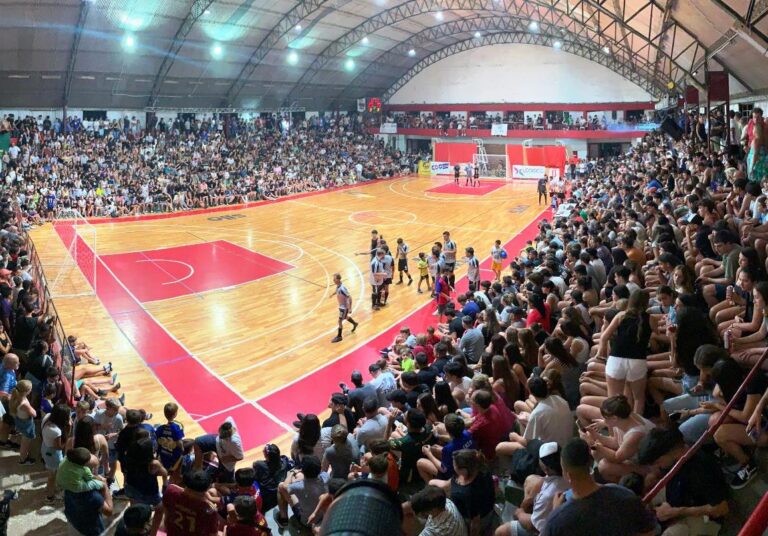 Finalizó el Torneo de Futsal con el equipo de Cafeteros campeón, sin la fiesta final esperada