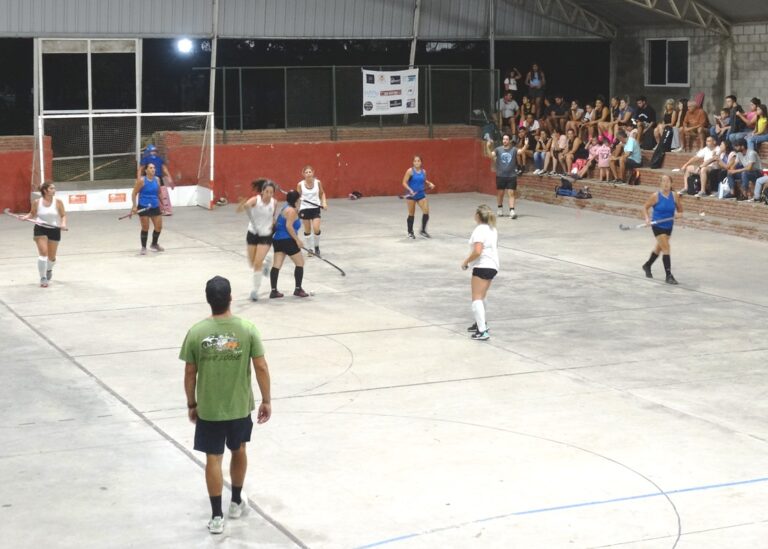 Se disputó el 12° Torneo de Hockey Pista en el Micro estadio