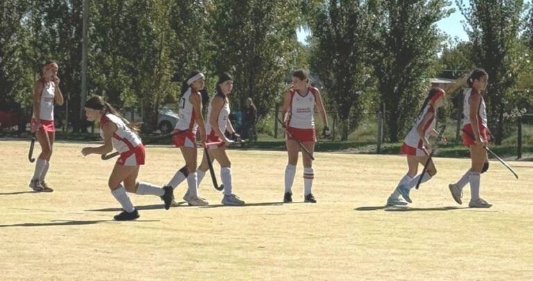 Fin de semana con muchos triunfos del Hockey femenino y masculino