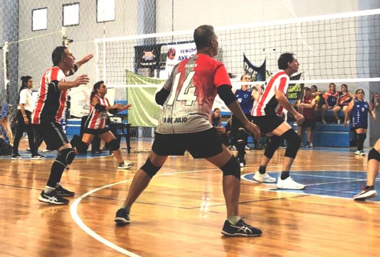 El equipo Newcom del Club N° 1 del País; 3° en el Torneo Argentino