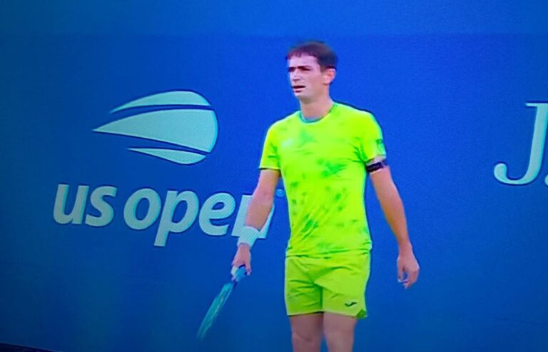 Us Open: gran triunfo de Mariano ante Berrettini y caída con Etcheverri. De nuevo seleccionado Argentino para Copa Davis